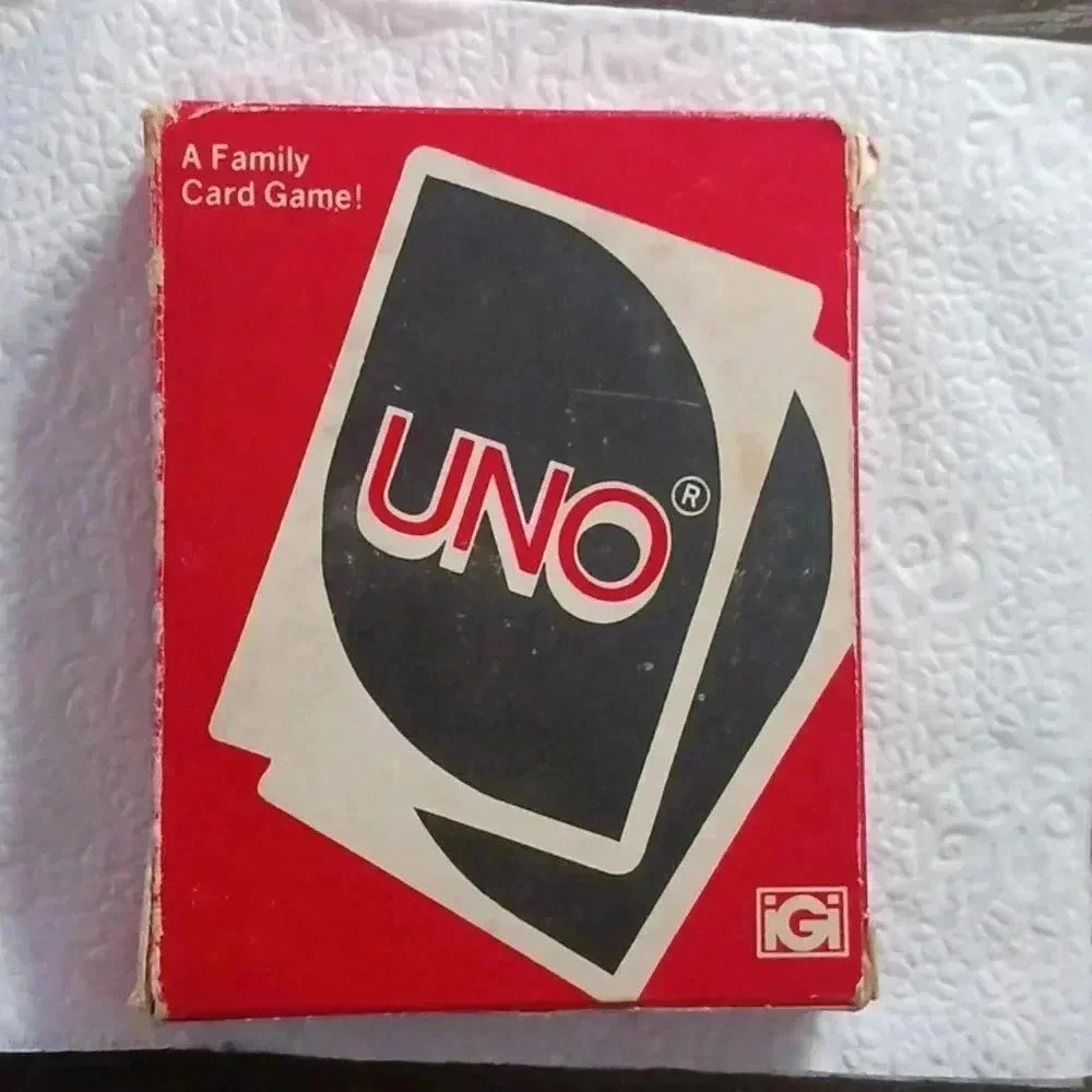 Original 1979 UNO game..Original box and cards. Vintage collection choice